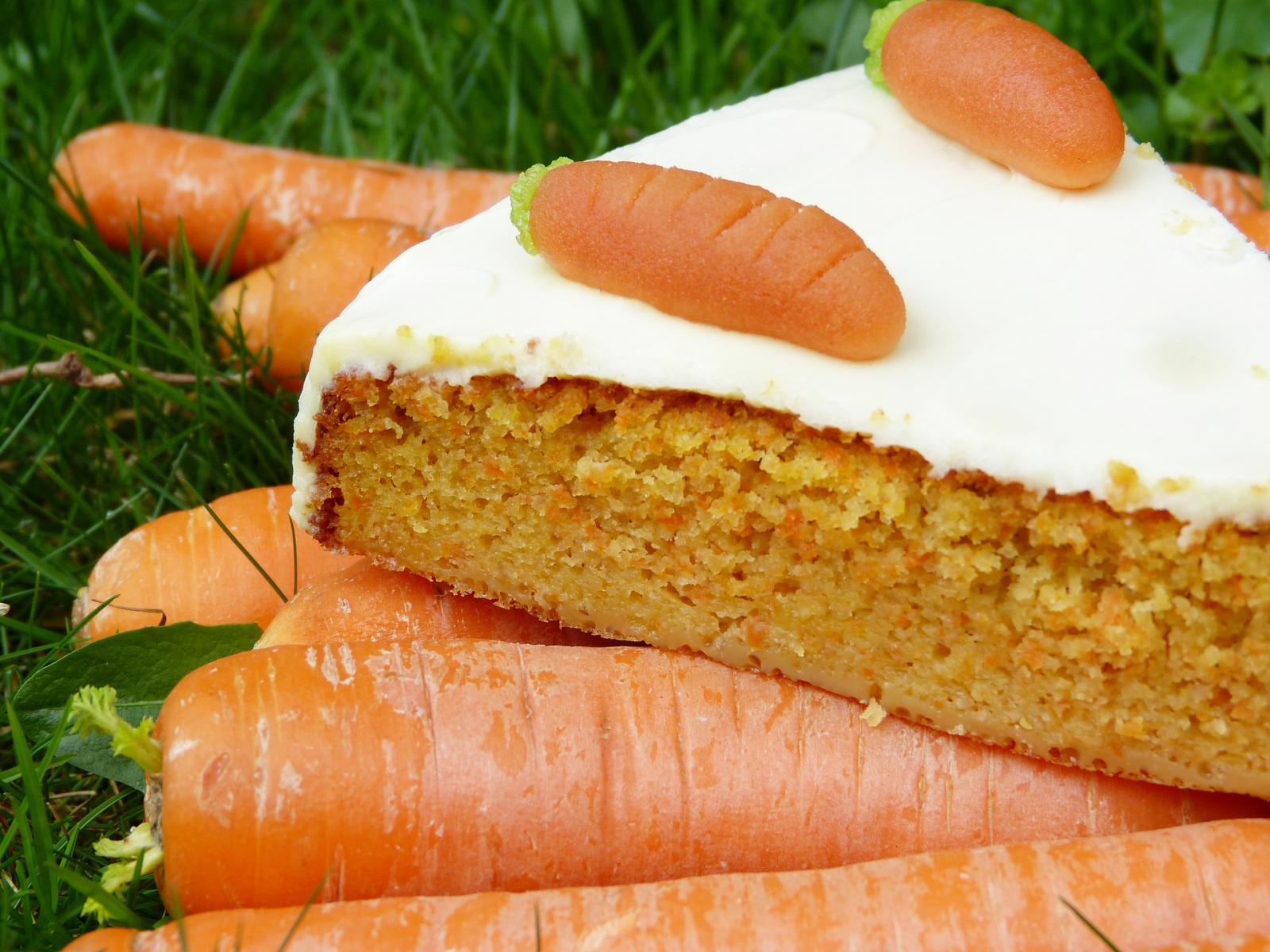 Image of carrot cake. 