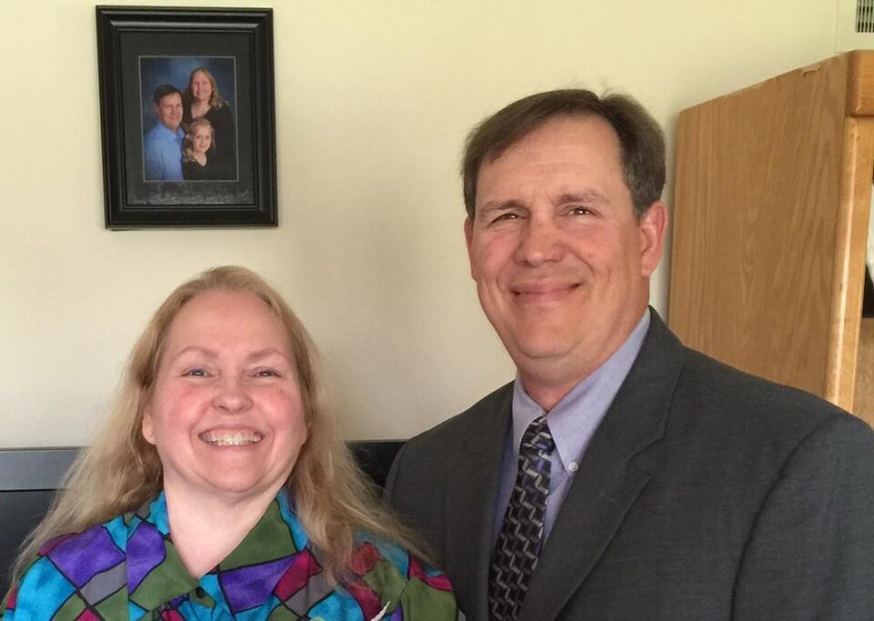 Jim & Juanita Stell standing together. 